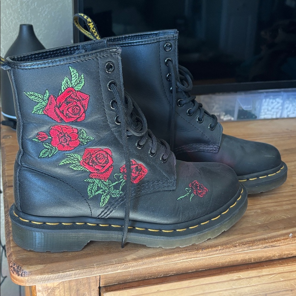 Dr. Martens Black Vonda Boots